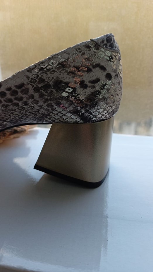 women_heel